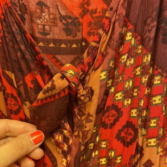 BCBG Max Azria Multi-Colored Tie Front Romper‎ - Size 4 - Picture 5 of 8